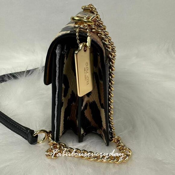 Coach Klare Envelope Crossbody Bag In Signature Canvas With Leopard Print CCD02 - Picture 2 of 7